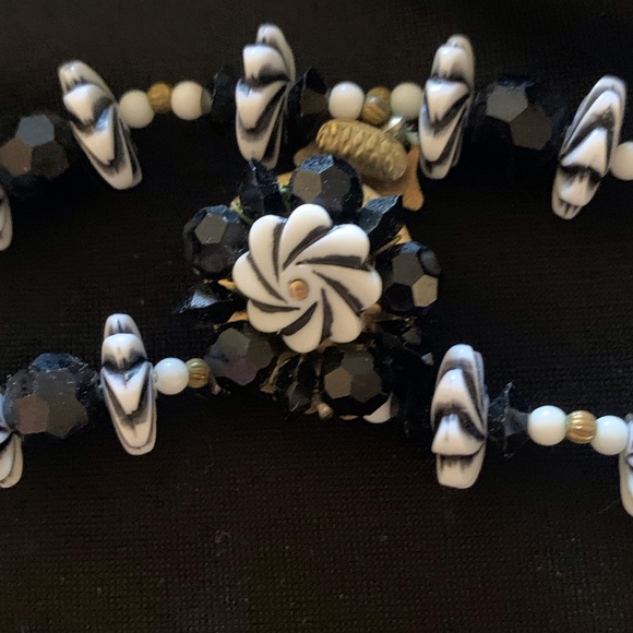 Vintage 50’s Era Black/White Double Strand Beads - Picture 2 of 8
